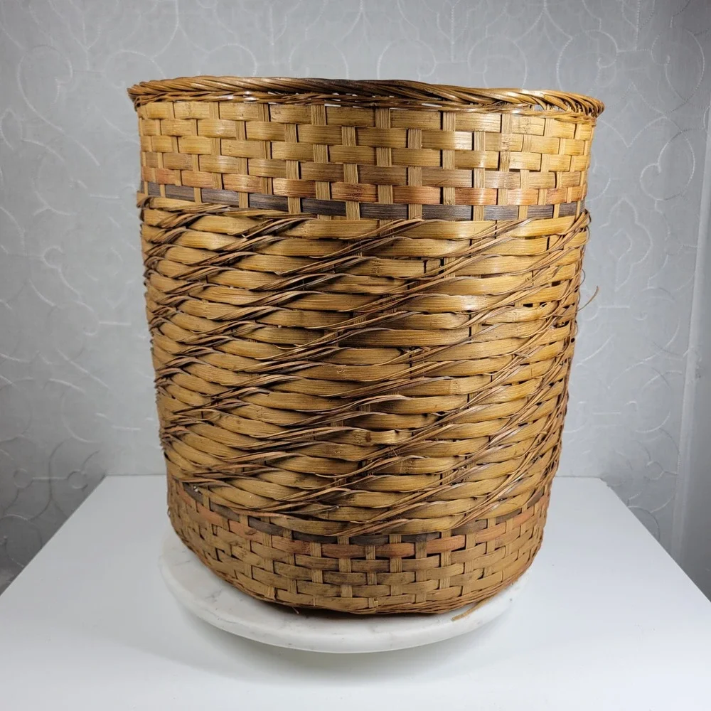 Unbranded item description